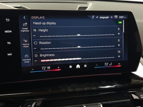 Used 2026 BMW X1 xDrive28i w/ Technology Package image 15