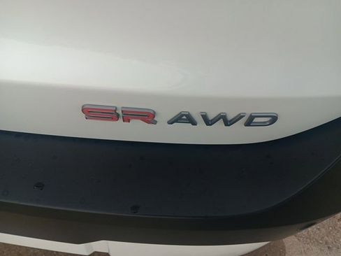 New 2026 Nissan Kicks SR w/ Cold Weather Package image 32