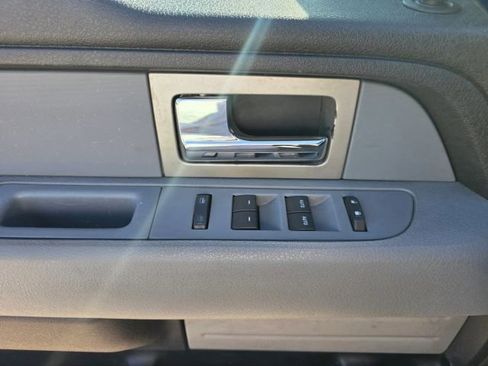 Used 2011 Ford F150 XLT w/ XLT Chrome Pkg image 9