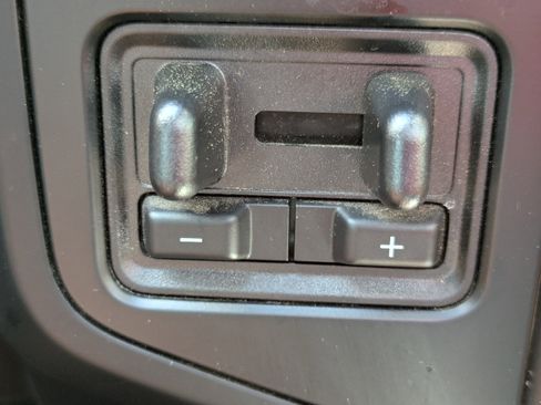 Used 2023 Ford Expedition King Ranch AWD/4WD image 30