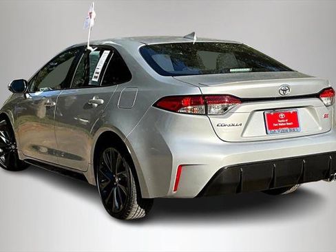 Certified 2024 Toyota Corolla SE image 4