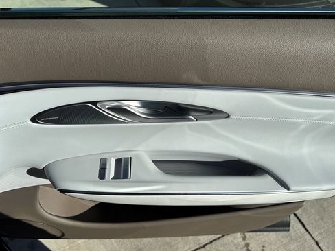 New 2026 Genesis GV70 2.5T Advanced AWD/4WD image 18
