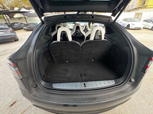 Used 2016 Tesla Model X Performance image 18