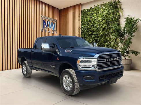 Used 2024 RAM 2500 Laramie w/ Towing Technology Group AWD/4WD image 1
