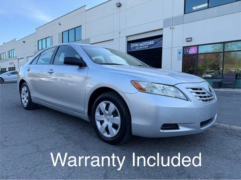 Used 2007 Toyota Camry LE image 1