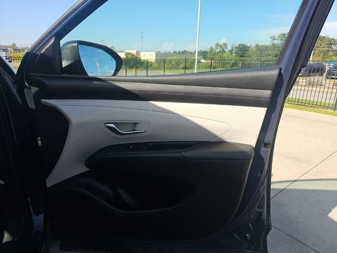 Used 2025 Hyundai Tucson SEL FWD image 18