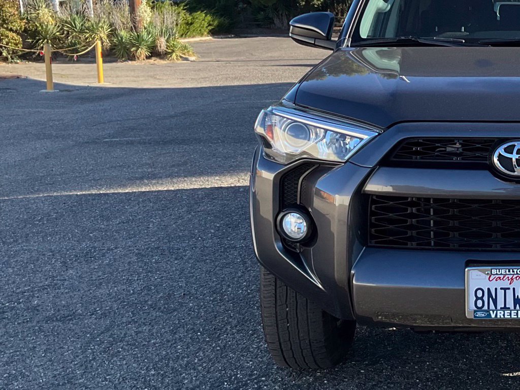 Used 2019 Toyota 4Runner SR5 RWD image 53