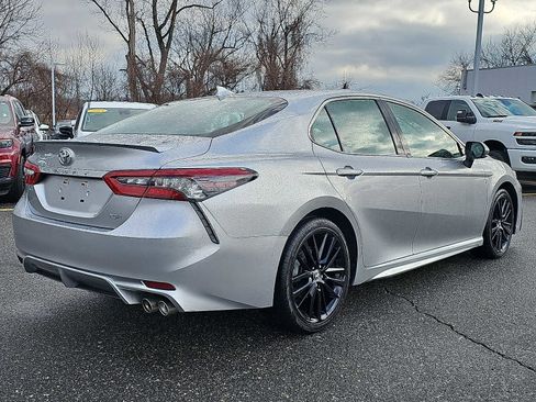 Used 2023 Toyota Camry XSE image 6
