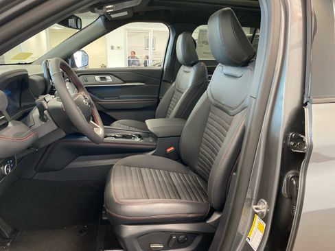 New 2026 Ford Explorer ST-Line w/ ST-Line Street Pack AWD/4WD image 46