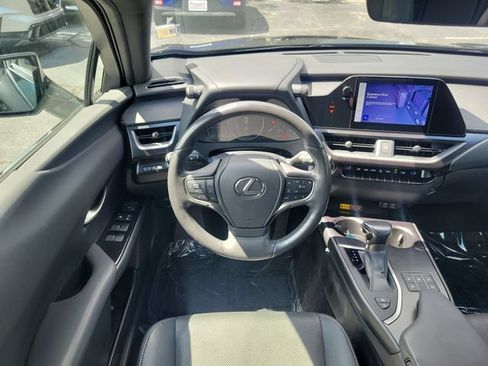 Used 2024 Lexus UX 250h FWD w/ Premium Package image 11