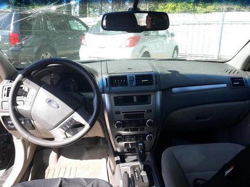 Used 2010 Ford Fusion Hybrid FWD image 34