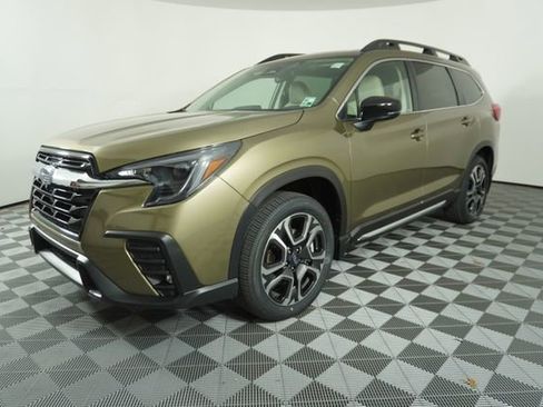 New 2026 Subaru Ascent Limited AWD/4WD image 3