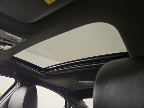 Used 2022 Kia Forte GT-Line w/ GT-Line Premium Package image 22