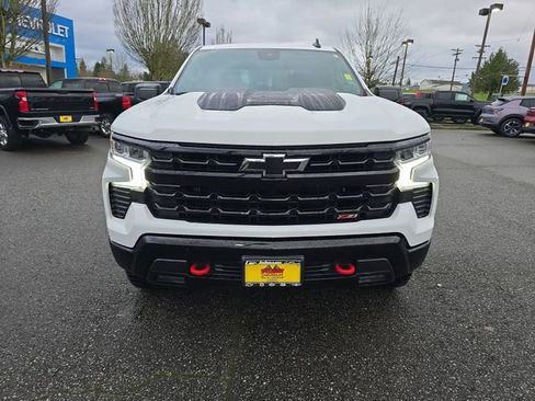 Certified 2022 Chevrolet Silverado 1500 LT Trail Boss image 9