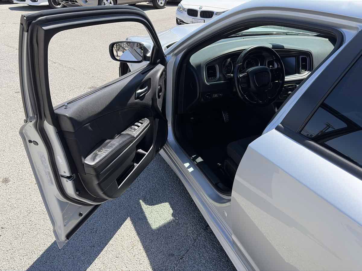 Used 2020 Dodge Charger R/T RWD image 6