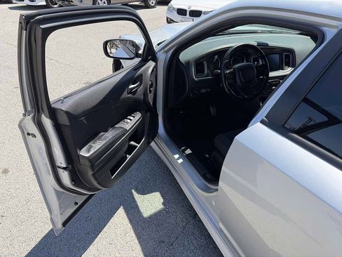 Used 2020 Dodge Charger R/T RWD image 6