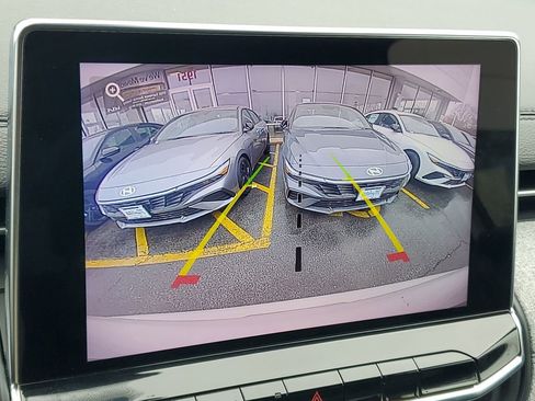 Used 2023 Jeep Compass Latitude image 22