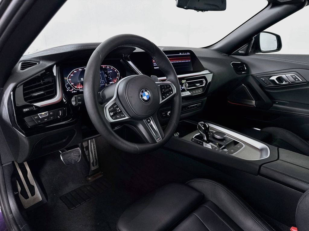 Used 2024 BMW Z4 M40i w/ Premium Package RWD image 9