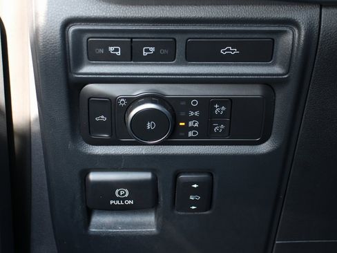 Used 2021 Ford F150 Lariat w/ Equipment Group 502A High image 20