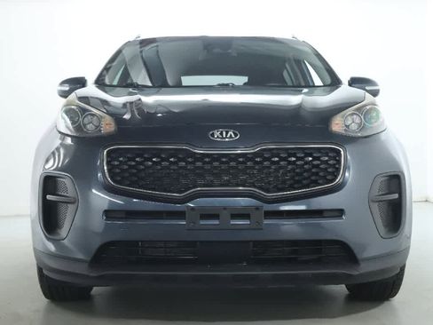 Used 2018 Kia Sportage LX w/ LX Technology Package FWD image 5