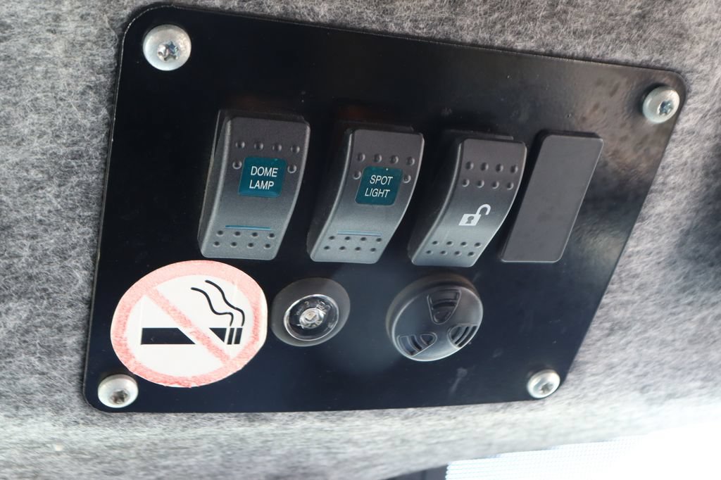 Used 2022 Ford Transit 350 DRW RWD image 25