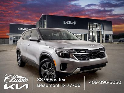 Certified 2025 Kia Seltos LX