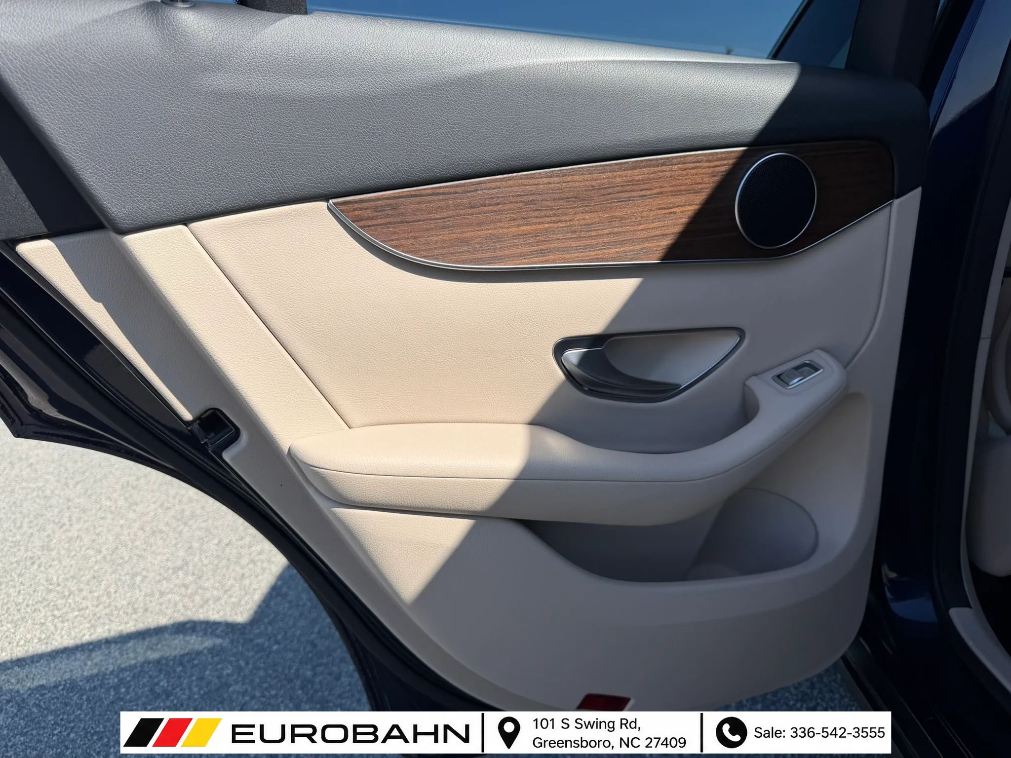 Used 2021 Mercedes-Benz GLC 300 4MATIC image 14
