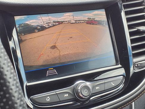 Used 2021 Chevrolet Trax LT FWD image 23
