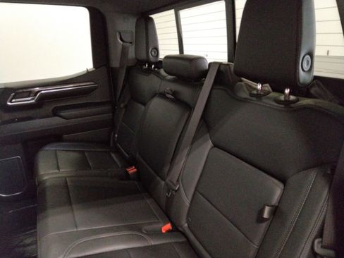 Used 2023 Chevrolet Silverado 1500 LTZ w/ Technology Package image 40