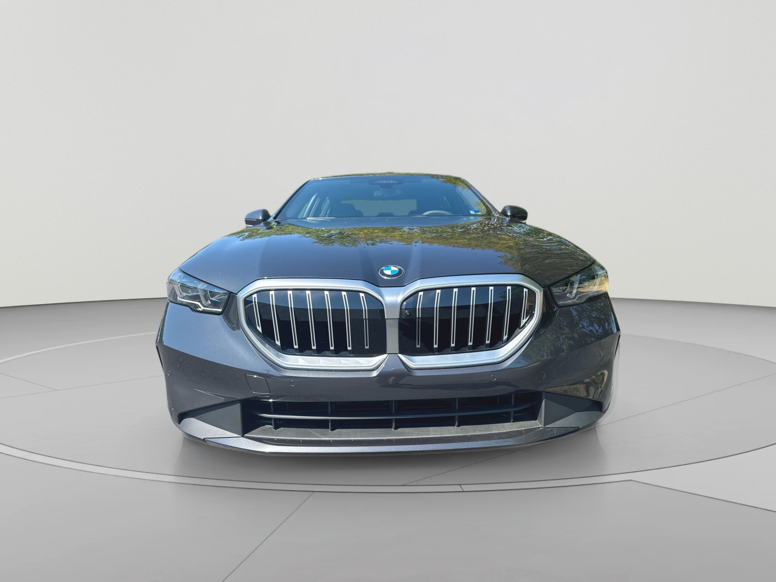 New 2026 BMW 530i xDrive AWD/4WD image 4