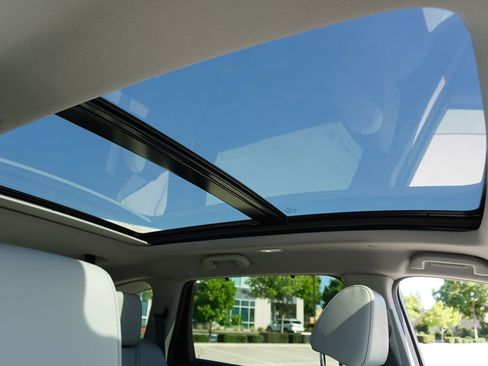 Used 2022 Acura MDX FWD w/ Technology Package image 14