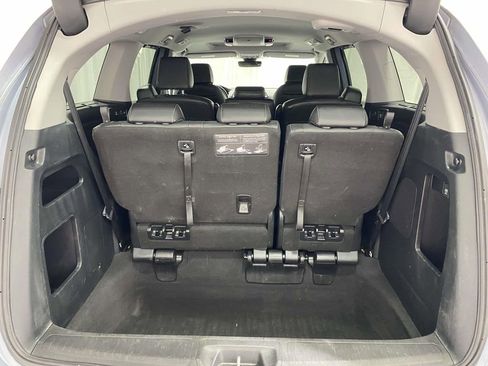 Used 2023 Honda Odyssey Touring image 9