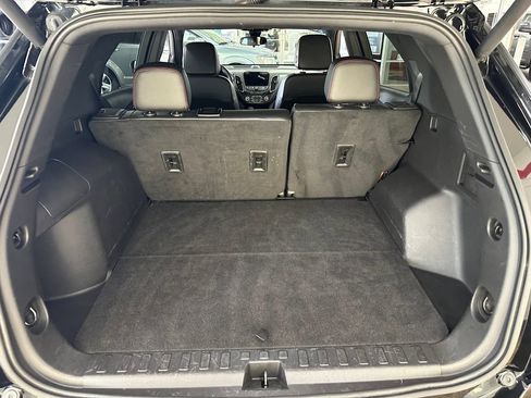 Used 2023 Chevrolet Equinox RS w/ RS Leather Package AWD/4WD image 40