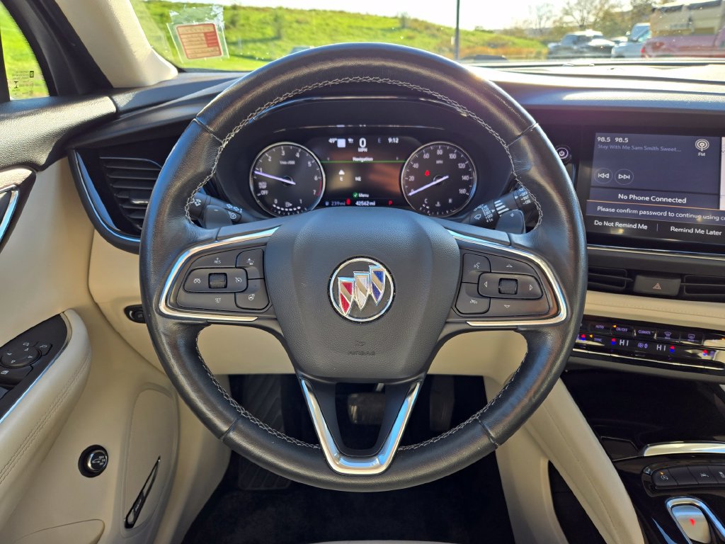 Used 2021 Buick Envision Avenir w/ Technology Package II FWD image 19