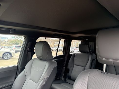 Used 2025 Lexus GX 550 w/ Cold Area Package image 7