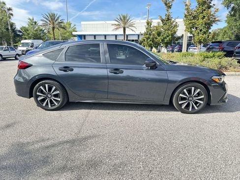 Used 2024 Honda Civic EX-L image 7