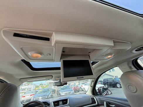 Used 2016 GMC Acadia Denali AWD/4WD image 14