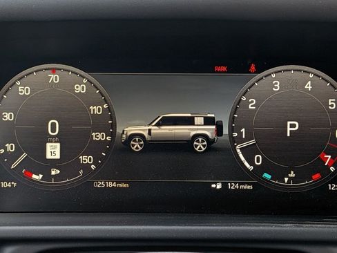 Used 2024 Land Rover Defender 110 S AWD/4WD image 8