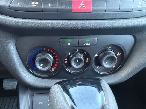 Used 2021 RAM ProMaster City Tradesman w/ Window Group 09 FWD image 22
