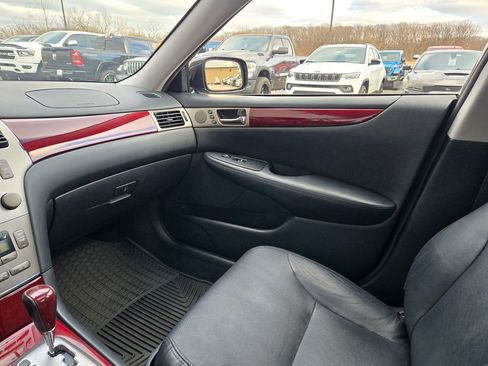 Used 2005 Lexus ES 330 image 27