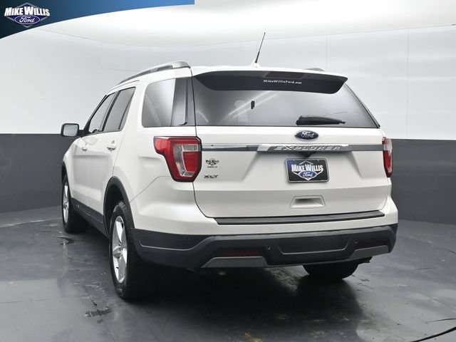 Certified 2019 Ford Explorer XLT w/ Equipment Group 202A FWD image 5