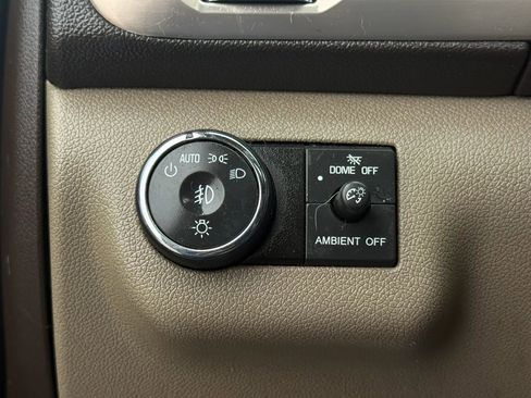 Used 2013 GMC Acadia Denali FWD image 29