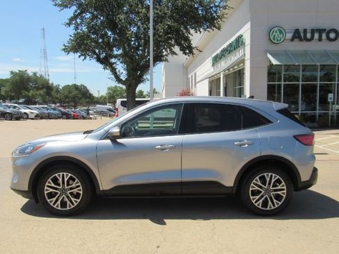 Used 2022 Ford Escape SEL image 10