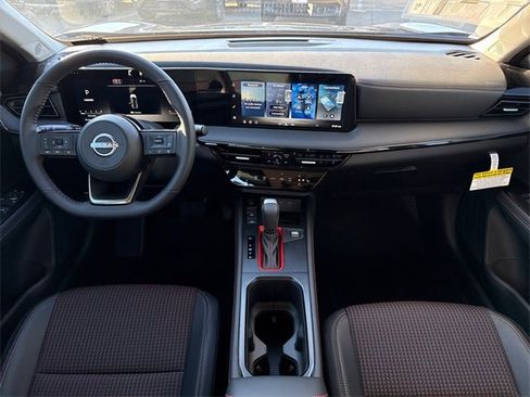 New 2026 Nissan Kicks SR w/ Cold Weather Package image 13