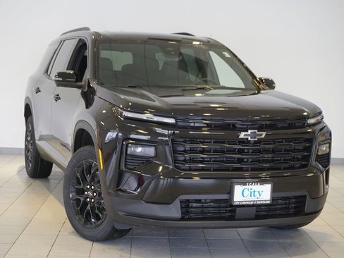 New 2026 Chevrolet Traverse LT w/ Midnight/Sport Edition image 4