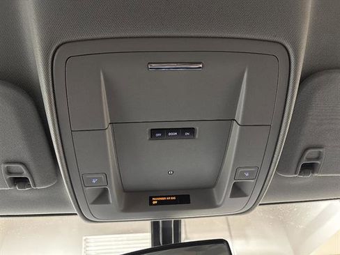 Used 2018 Chevrolet Silverado 1500 LT w/ All Star Edition image 9