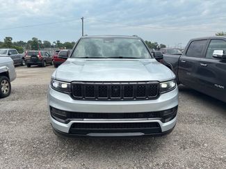 Certified 2025 Jeep Grand Wagoneer Series III w/ Quick Order Packagew 28T AWD/4WD video 2