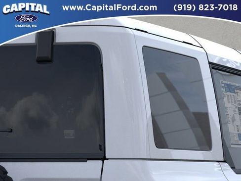 New 2025 Ford Bronco Outer Banks w/ Sasquatch Package AWD/4WD image 25