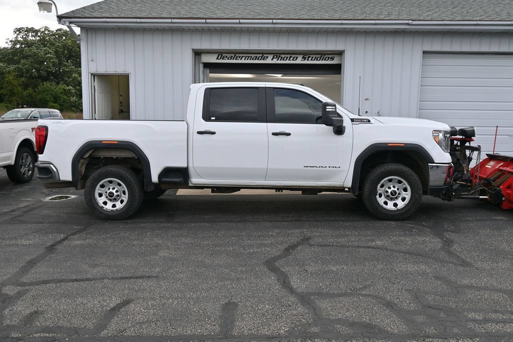 Used 2021 GMC Sierra 3500 4x4 Crew Cab w/ Convenience Package image 3