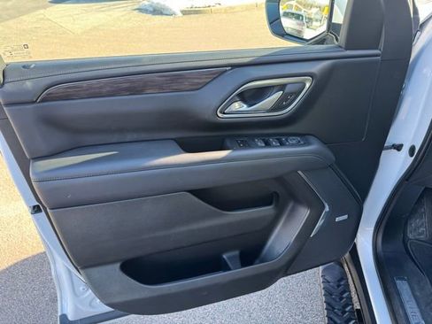 Used 2023 Chevrolet Tahoe Z71 w/ Z71 Off-Road Package image 26